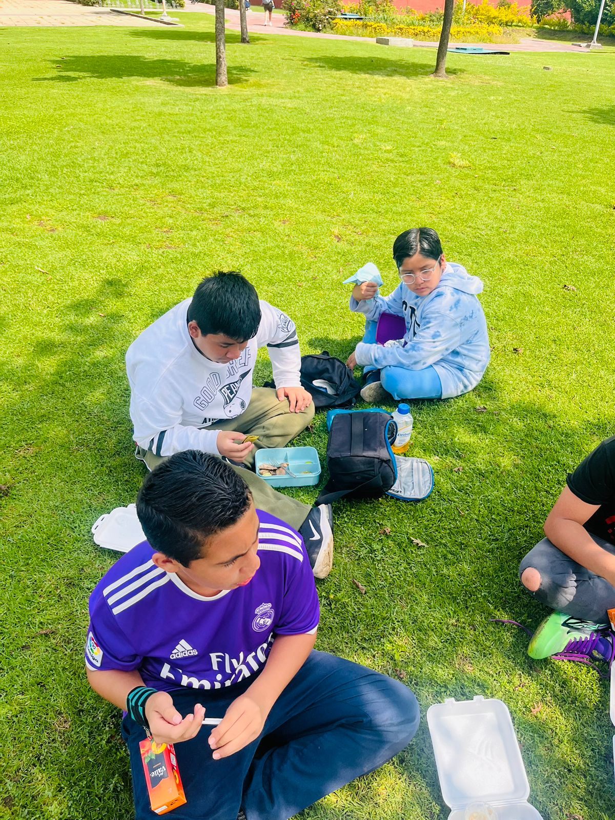 Convivencia y descanso durante el Curso de Verano TEM